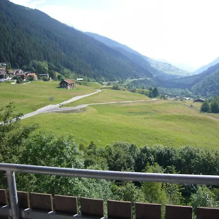 Gemuetliche Im Disentiserhof Apartment